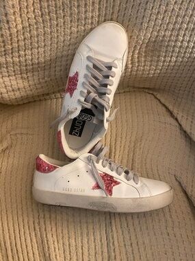 Women's White Leather Sneakers with Pink Glitter Star Accent